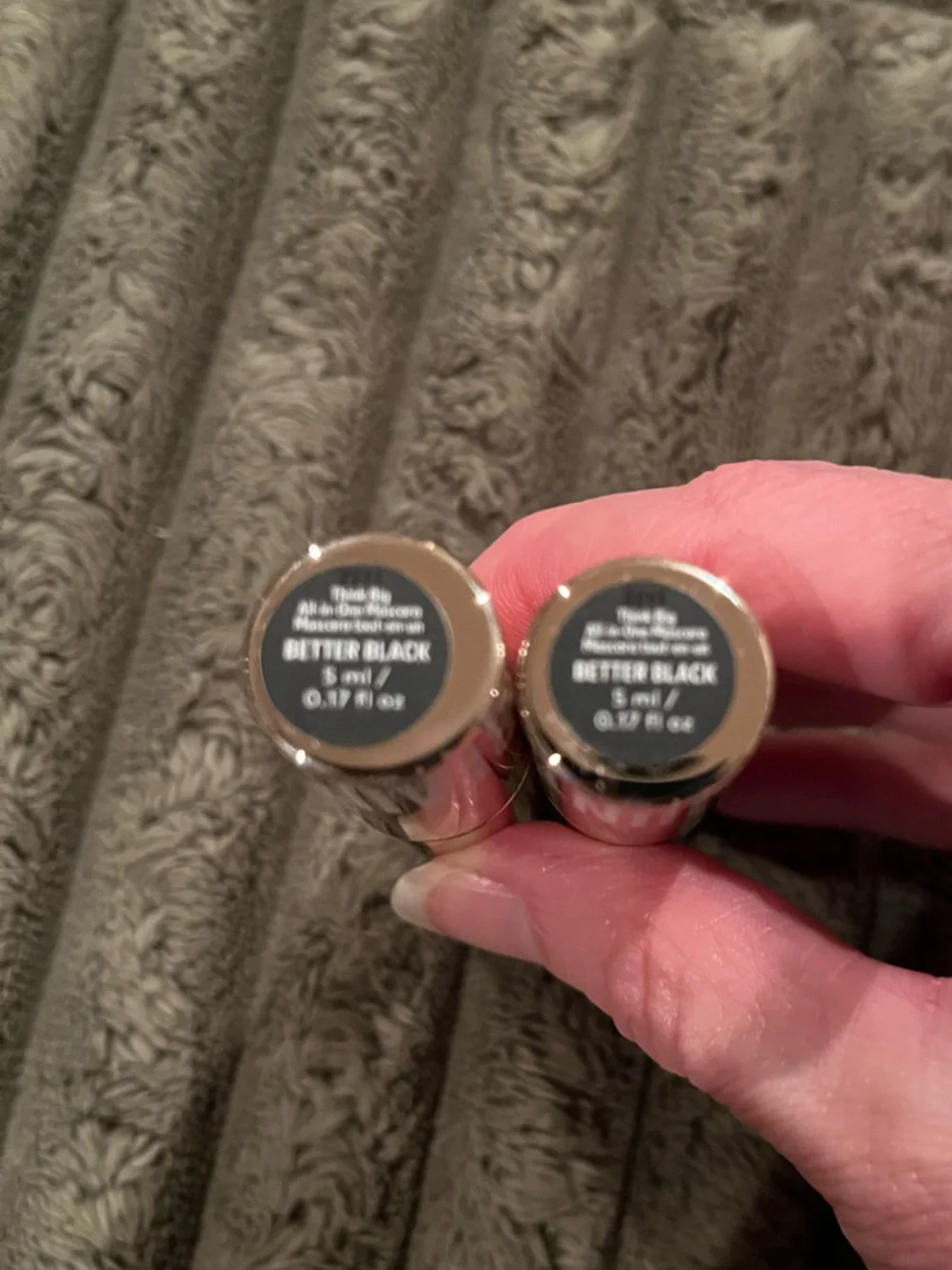 Beautycounter Think Big All In One Mascara - 2 travel size - Picture 3 of 3